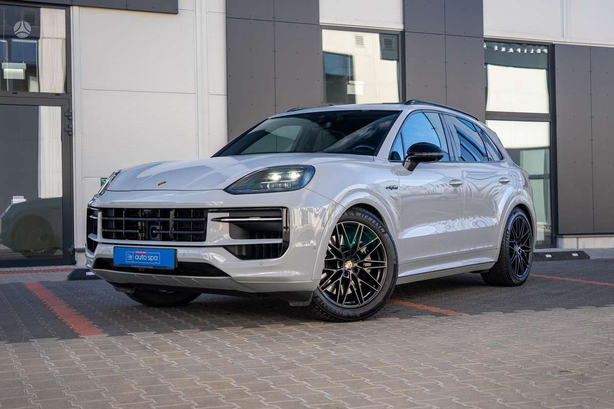 Porsche Cayenne - 3