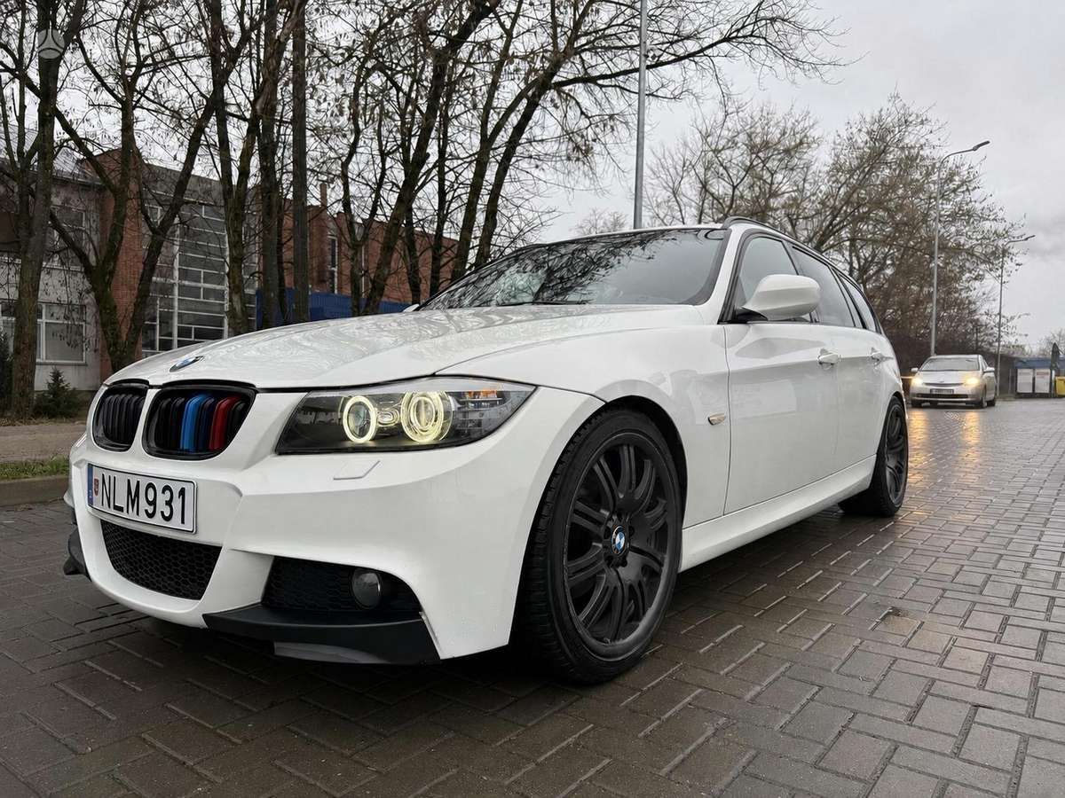 BMW 318, 2.0 l., universalas