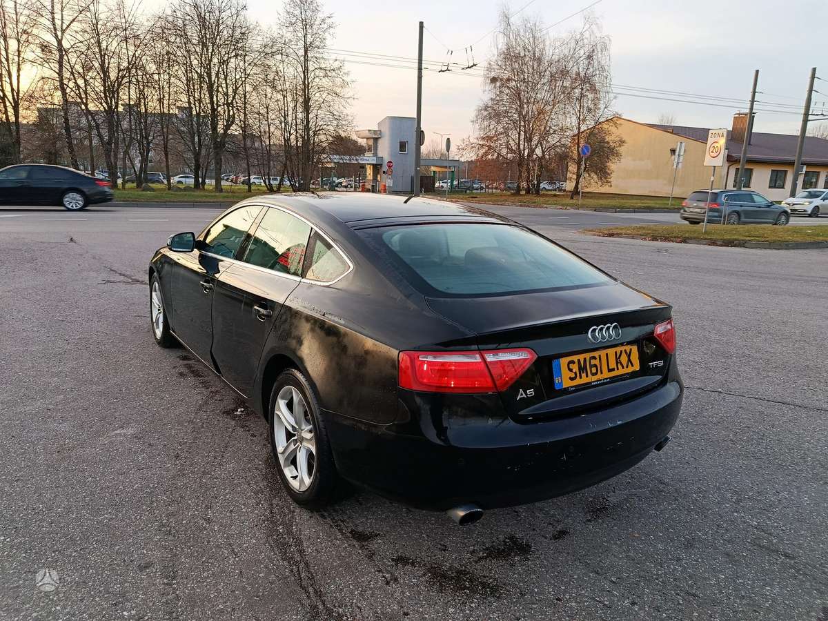 Audi A5, 1.8 l., hatchback