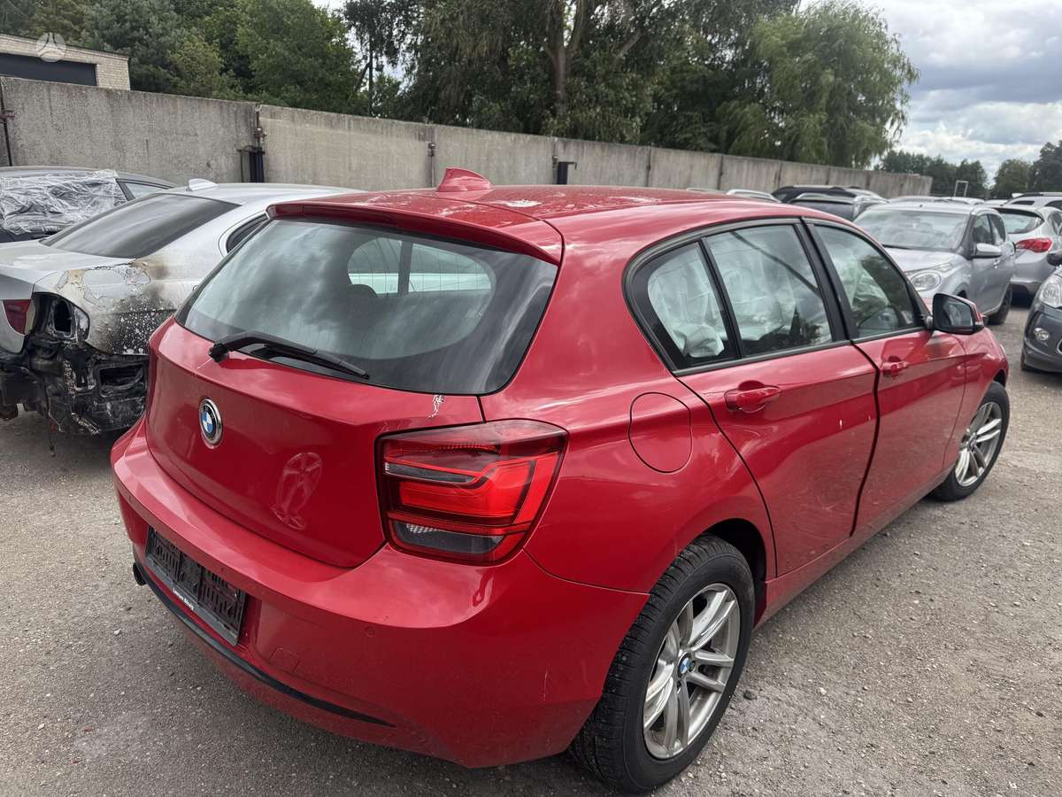 BMW 1 serija