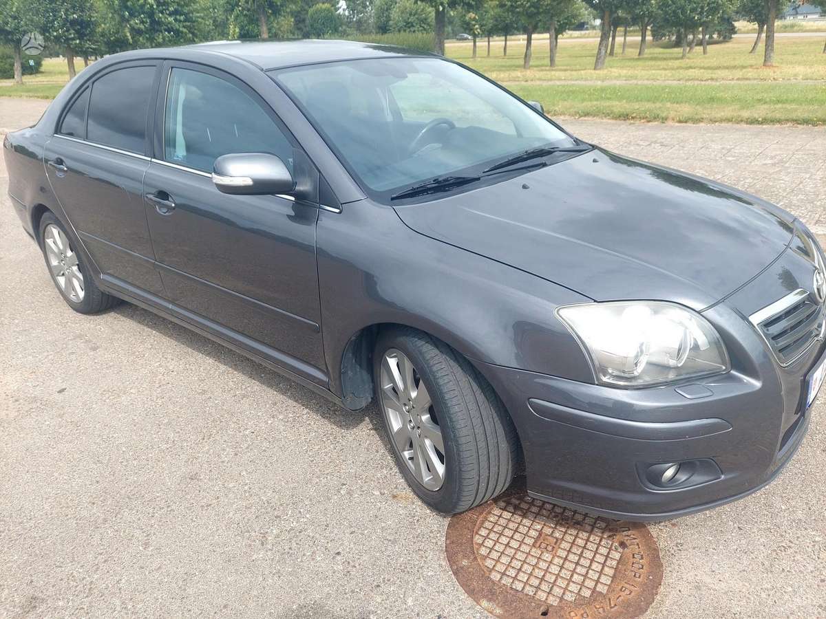 Toyota Avensis - 3