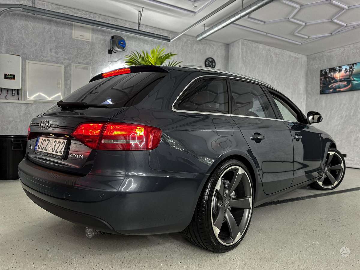 Audi A4, 2.0 l., universalas