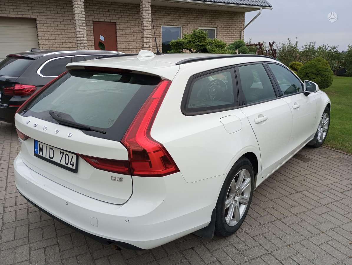 Volvo V90 - 4