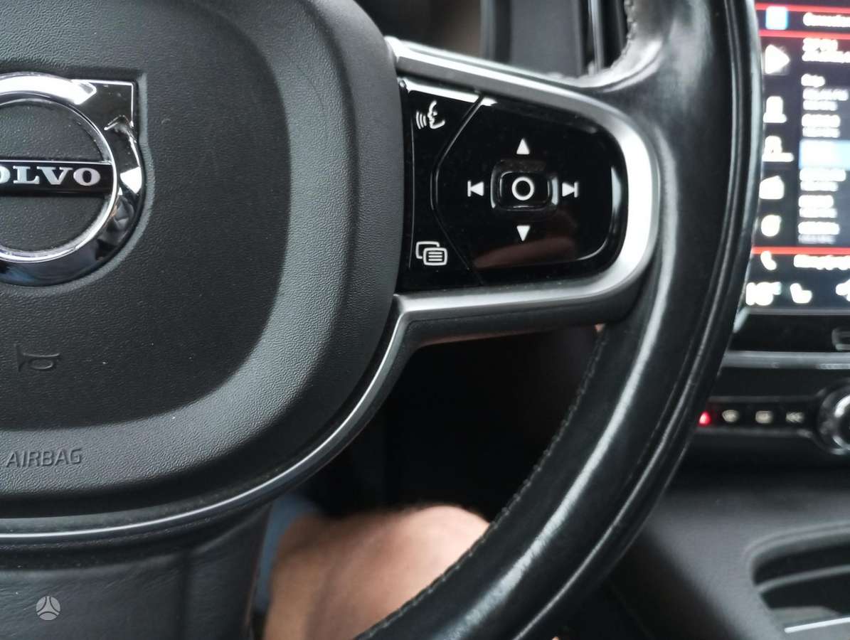 Volvo V90 - 11