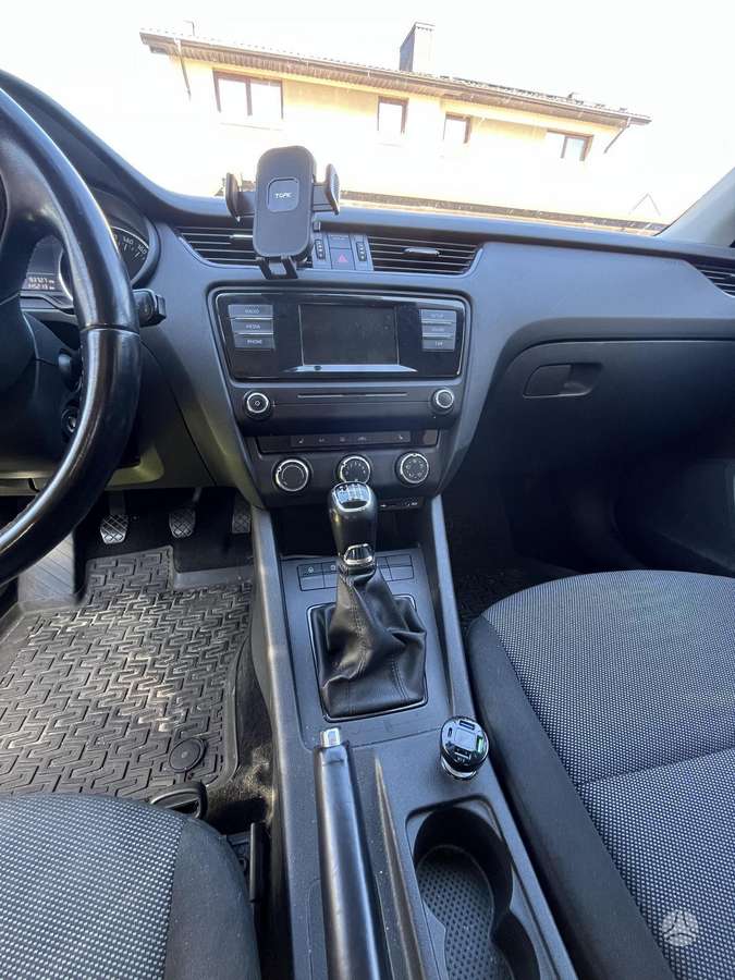 Škoda Octavia - 6