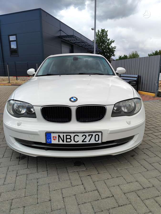 BMW 123, 2.0 l., hatchback