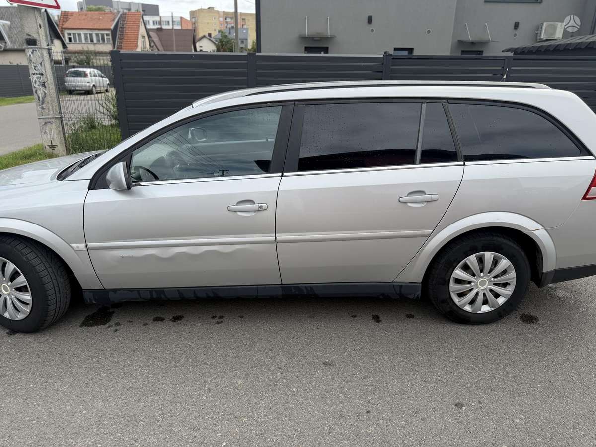 Opel Vectra, 2.2 l., Универсал