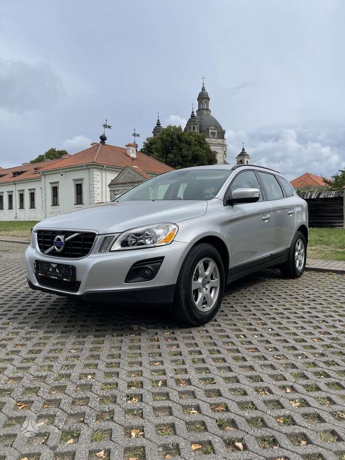 Volvo XC60 - 1