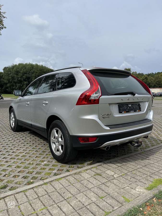 Volvo XC60 - 4