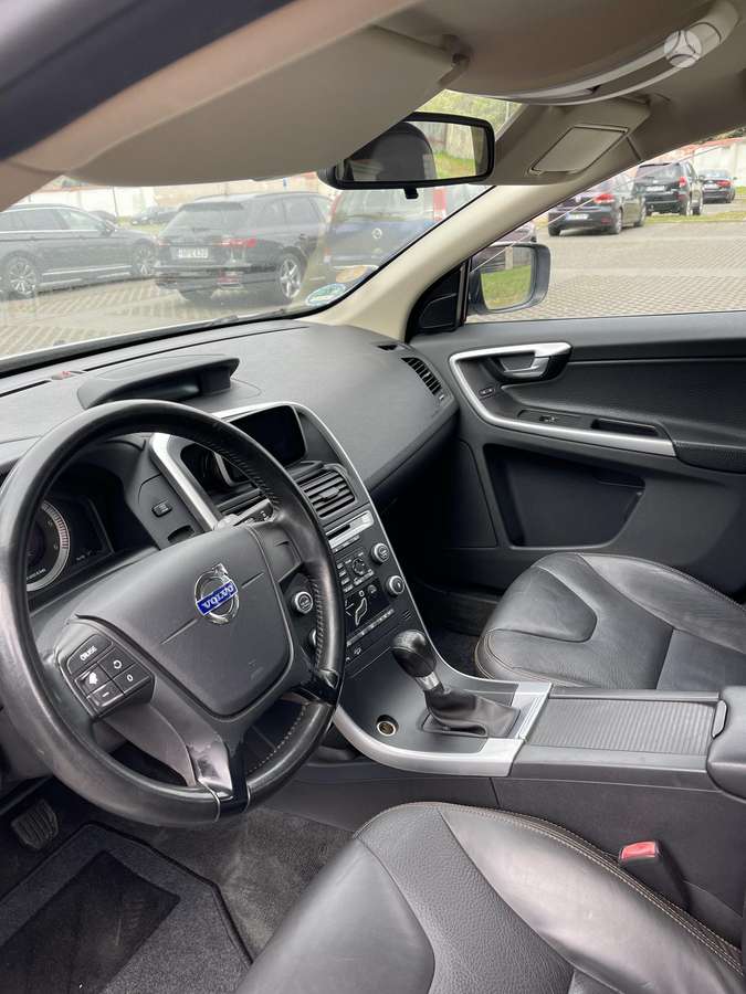 Volvo XC60 - 12