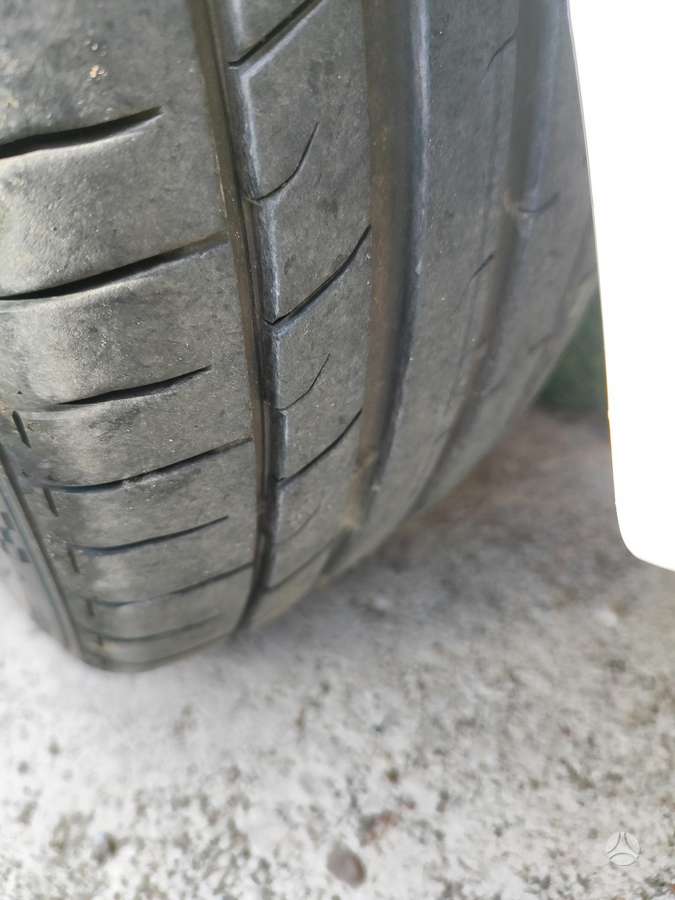 BMW 123, 2.0 l., hatchback