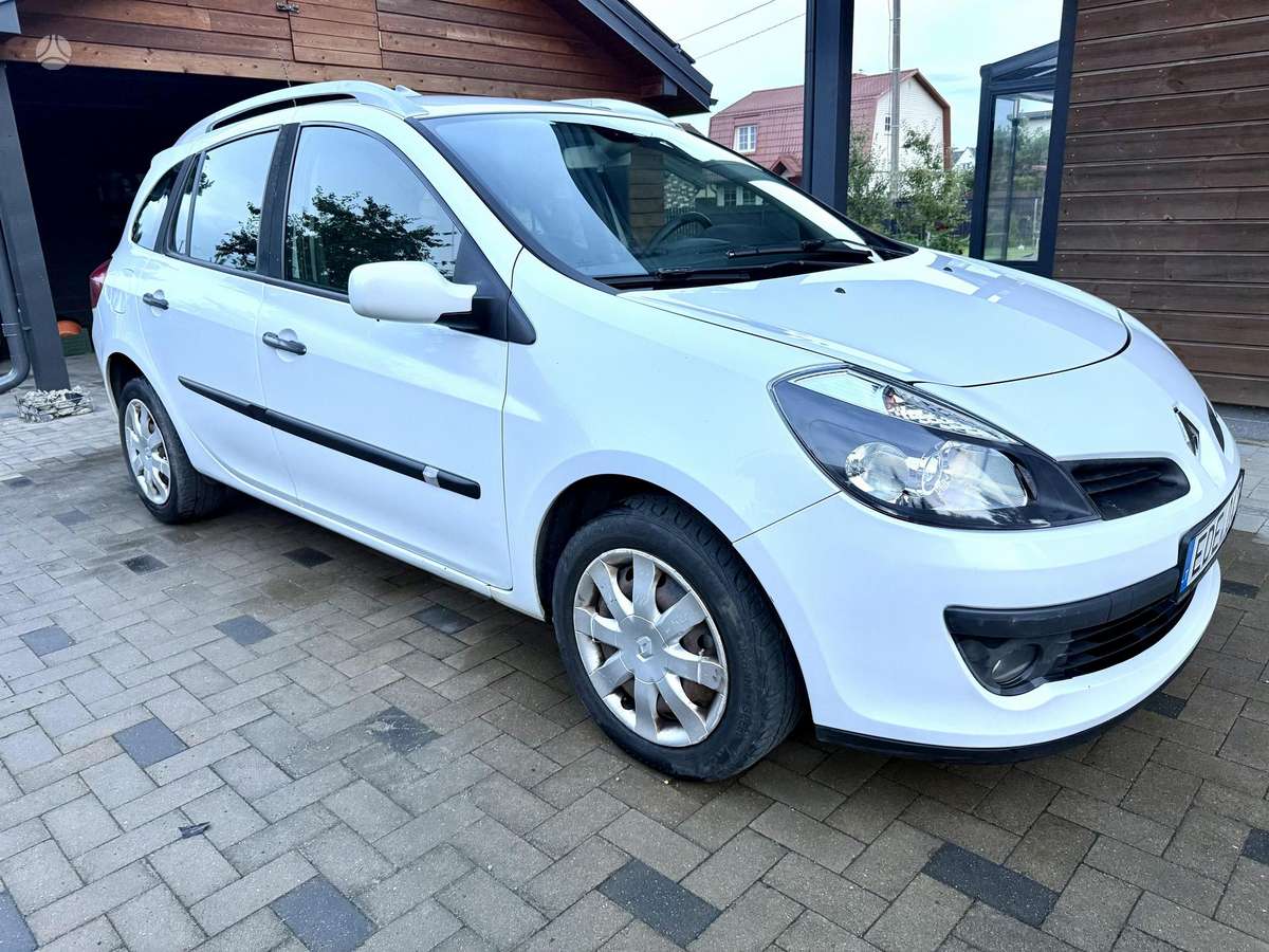 Renault Clio - 2