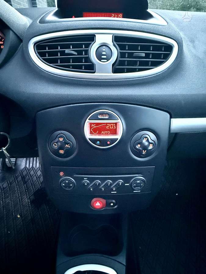 Renault Clio, 1.5 l., Хэтчбек