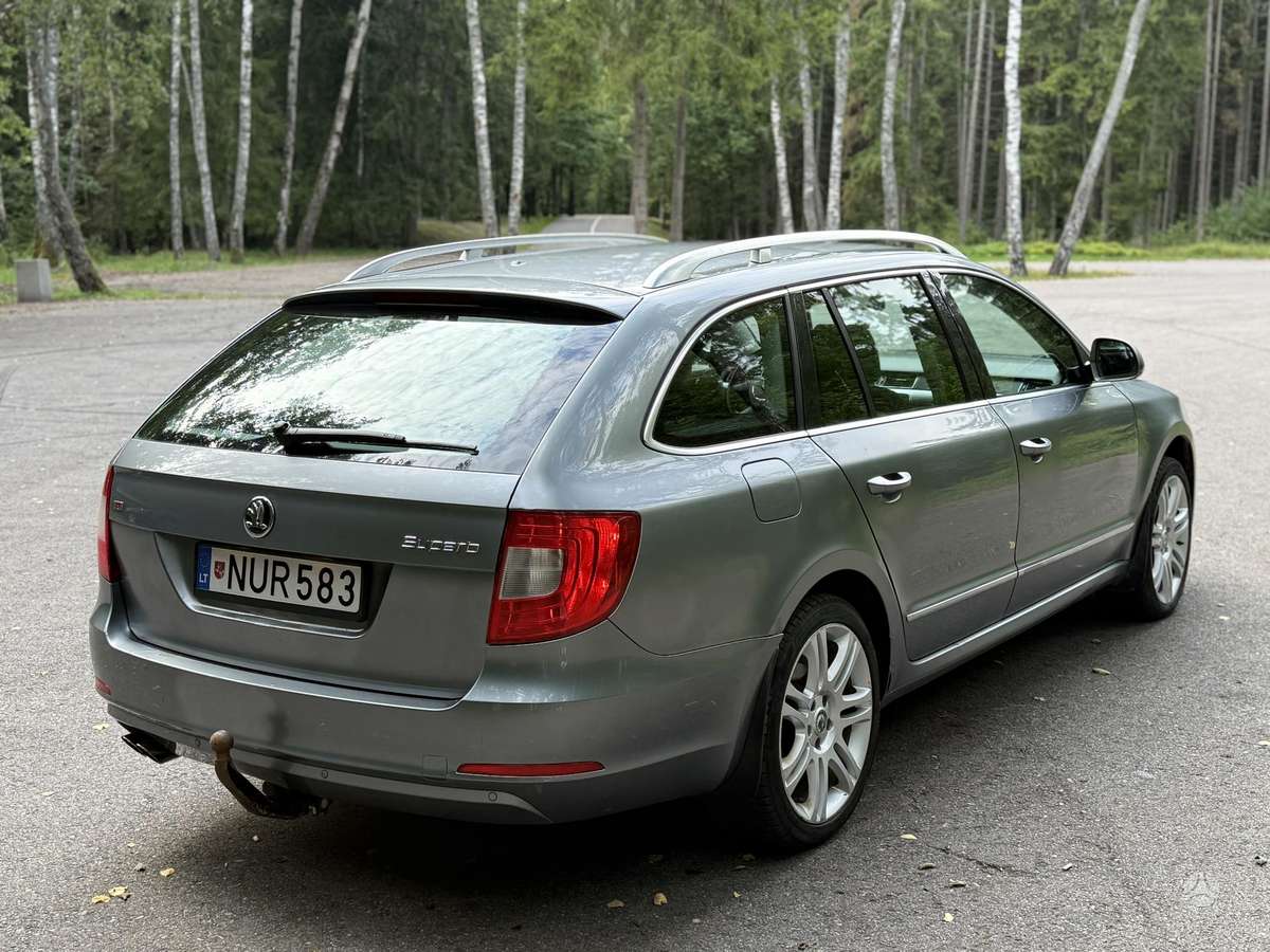 Skoda Superb, 2.0 l., Универсал