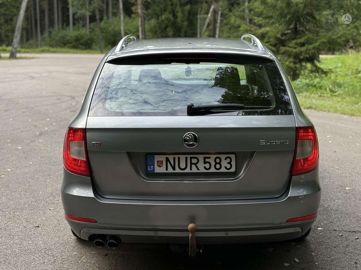 Skoda Superb, 2.0 l., universalas