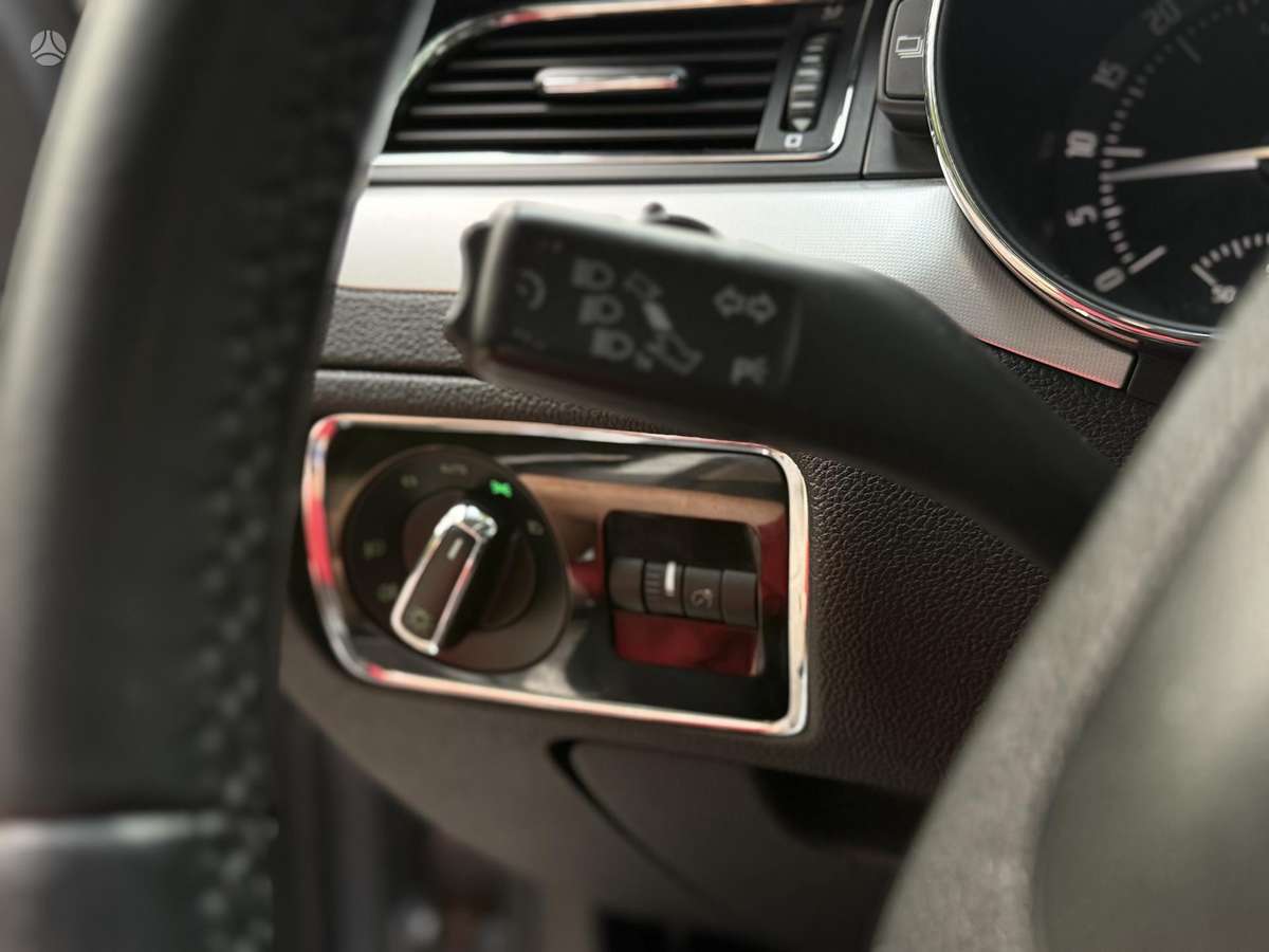 Skoda Superb, 2.0 l., Универсал
