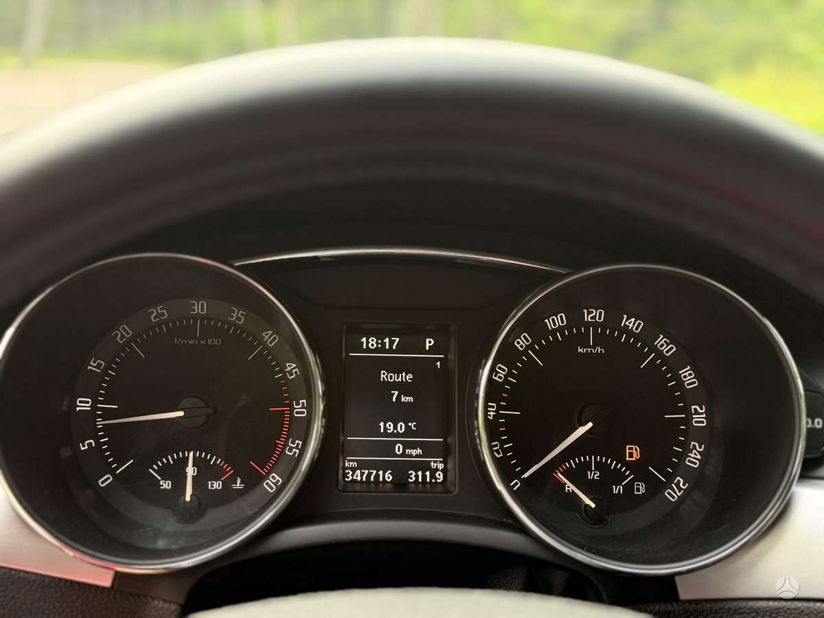 Skoda Superb, 2.0 l., Универсал
