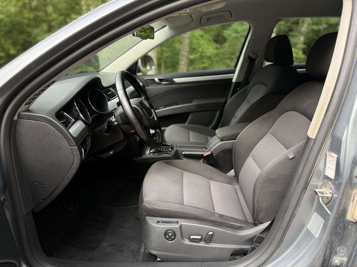 Skoda Superb, 2.0 l., universalas