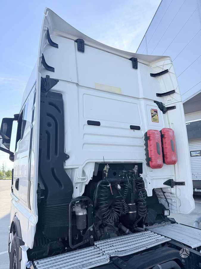 MAN TGX18.510 su retarderiu, double sleeper
