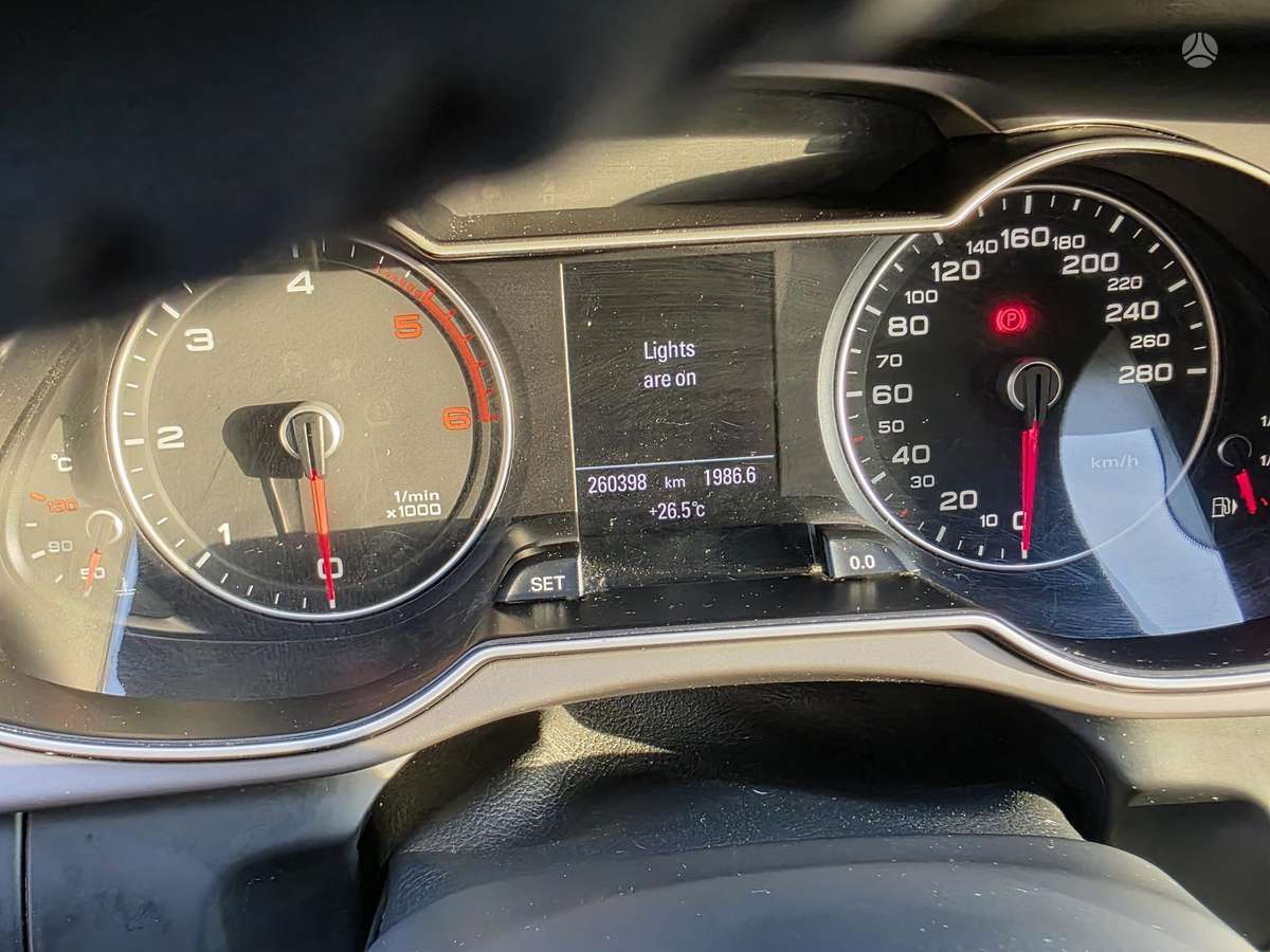 Audi A4, 2.0 l., Универсал