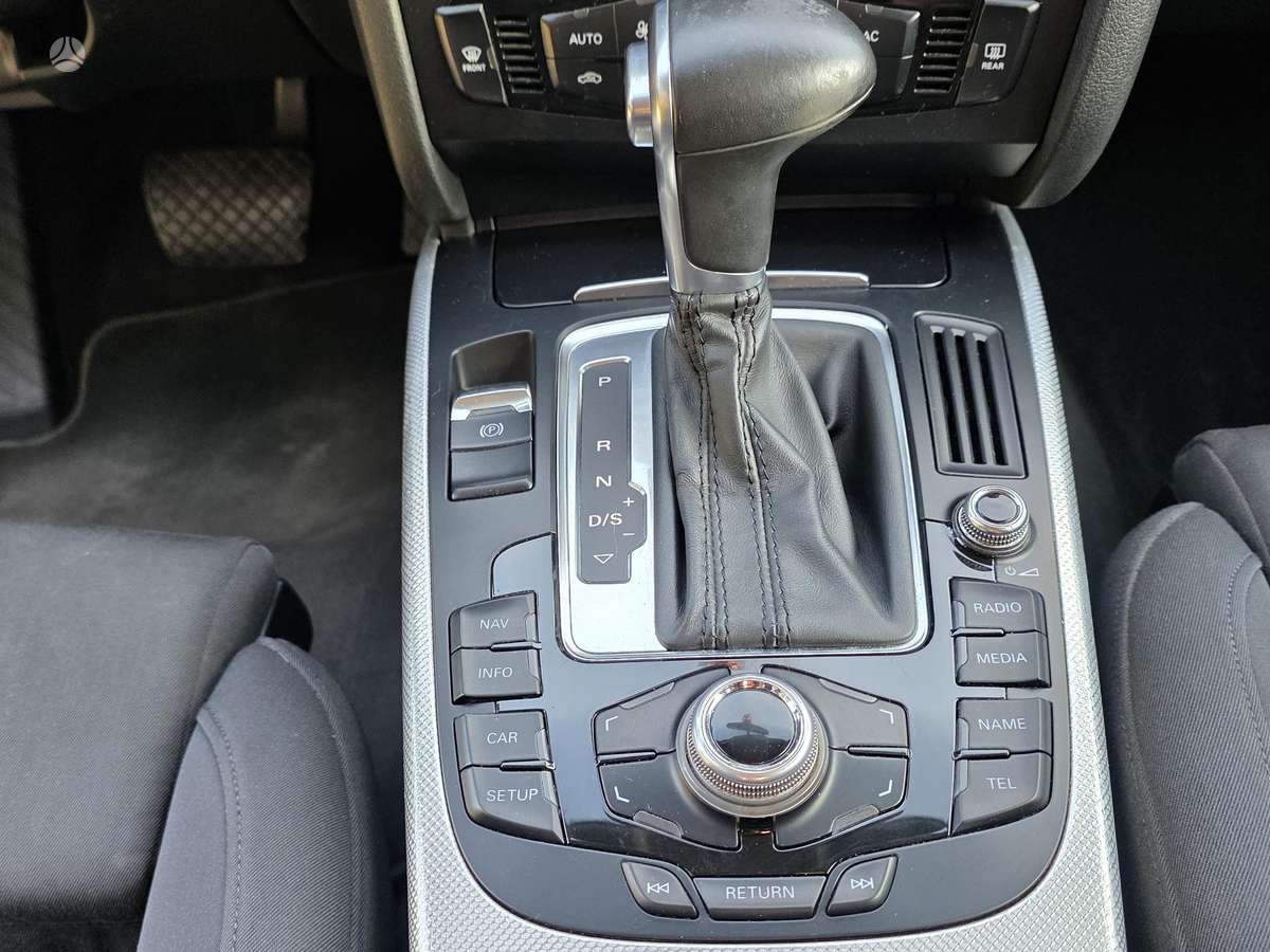 Audi A4, 2.0 l., Универсал