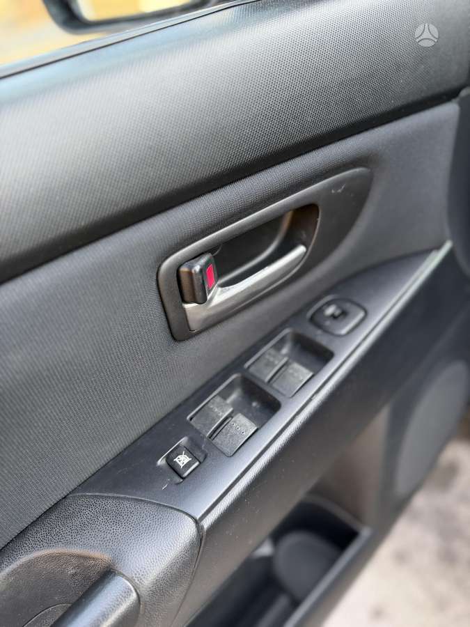 Mazda 3, 1.6 l., Хэтчбек