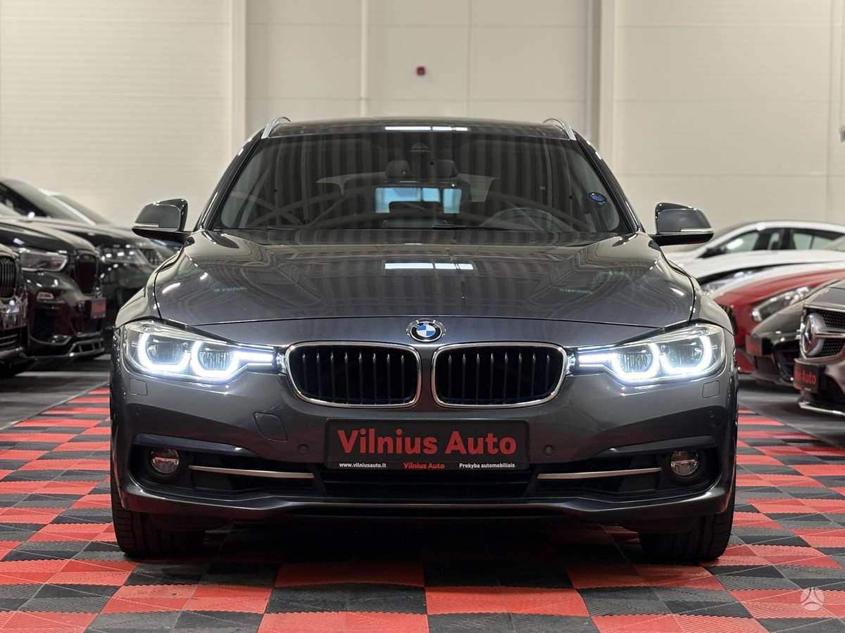 BMW 330, 2.0 l., wagon