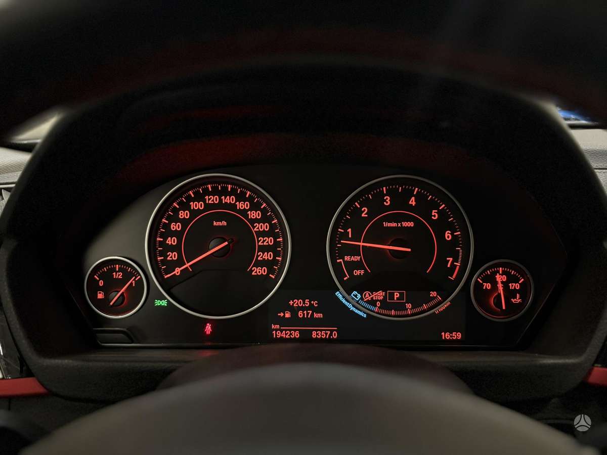 BMW 330, 2.0 l., Универсал