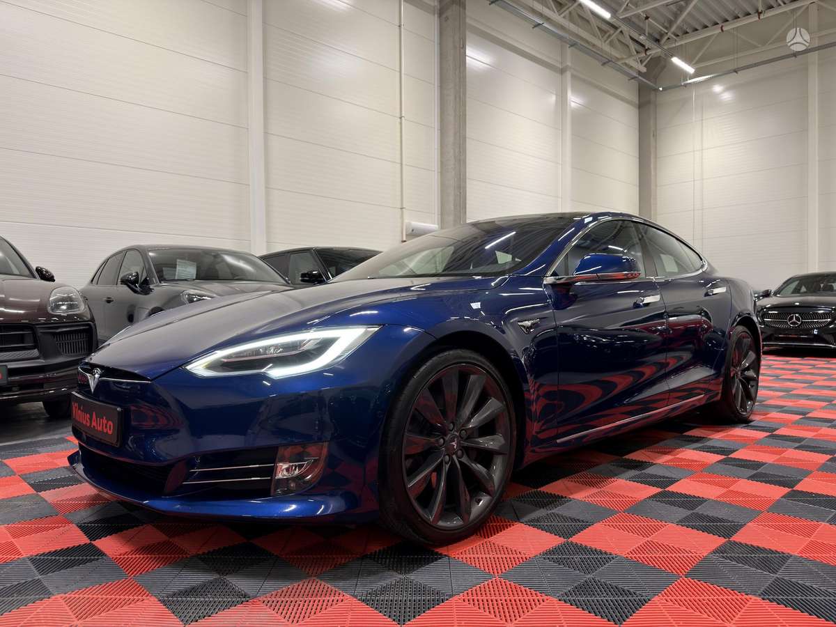 Tesla Model S, 75 kWh, hečbekas