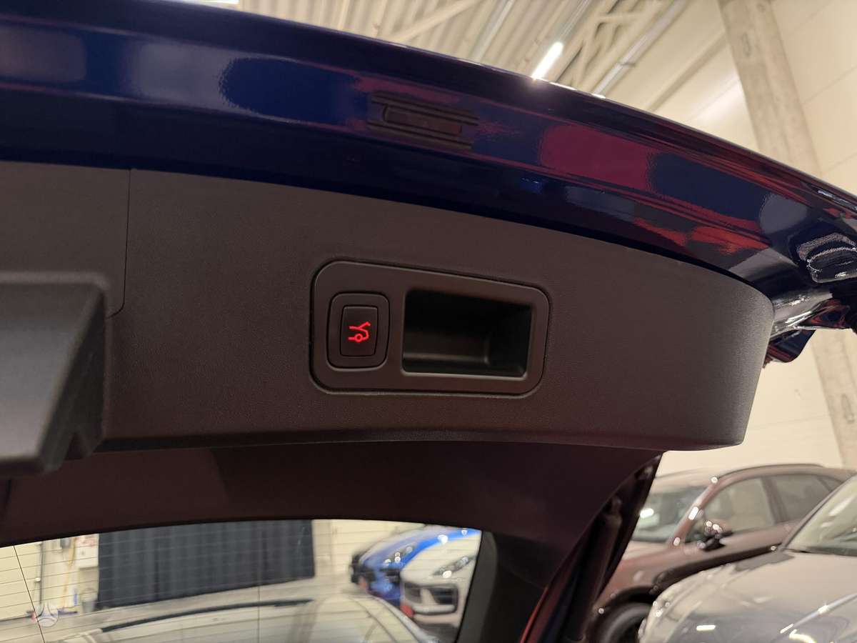 Tesla Model S, 75 kWh, hečbekas