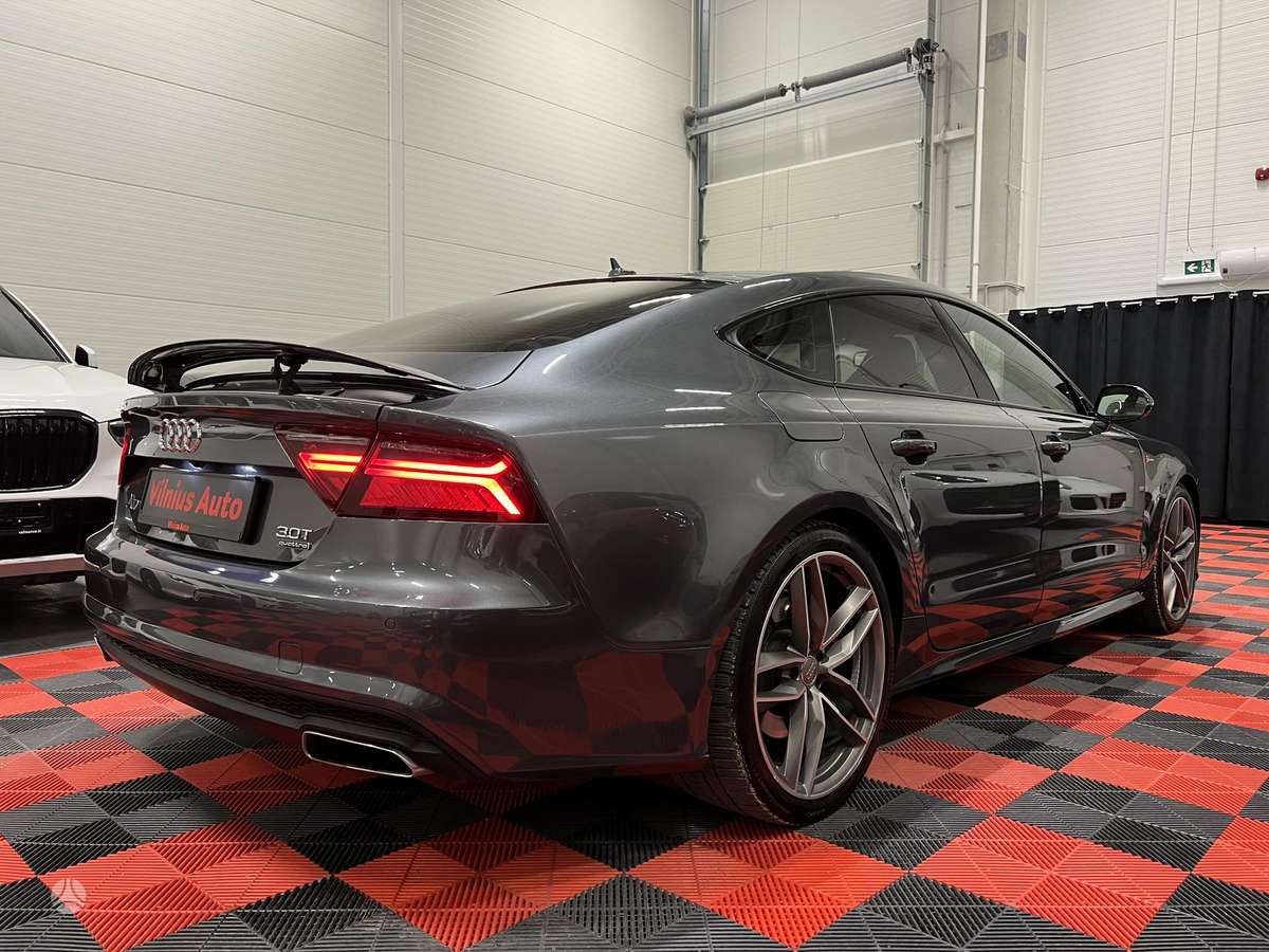Audi A7, 3.0 l., saloon / sedan
