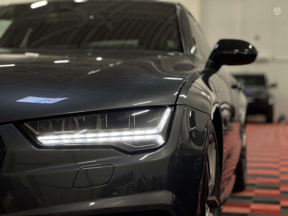 Audi A7, 3.0 l., saloon / sedan