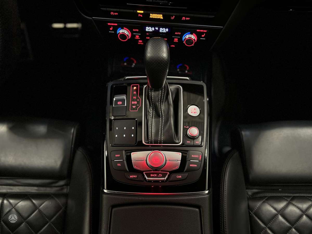 Audi A7, 3.0 l., saloon / sedan