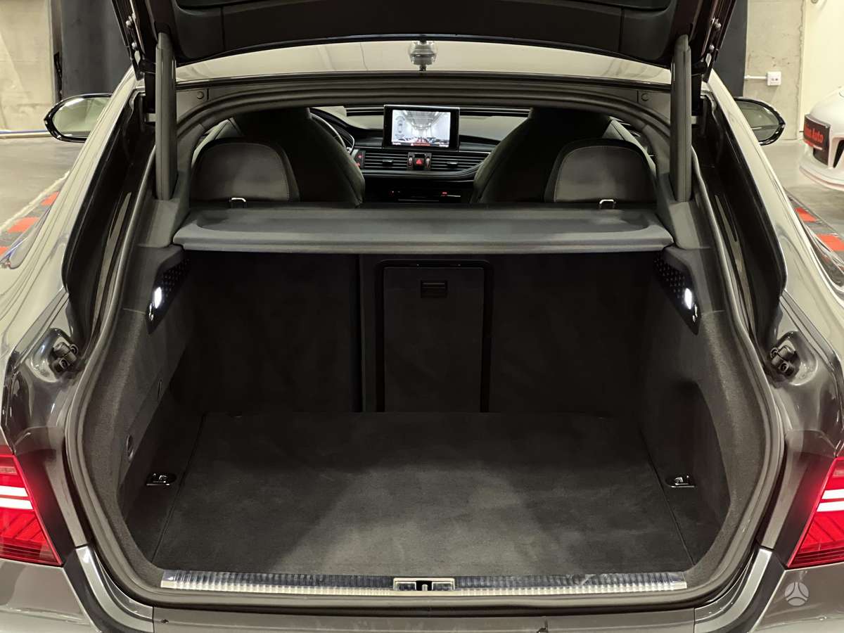 Audi A7, 3.0 l., saloon / sedan