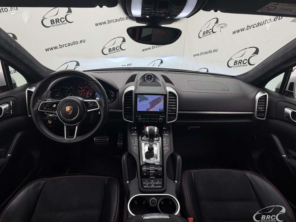 Porsche Cayenne, 3.6 l., off-road / crossover