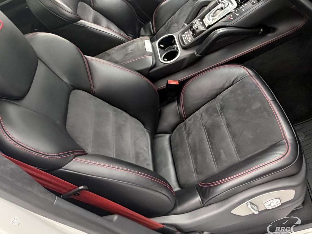 Porsche Cayenne, 3.6 l., off-road / crossover