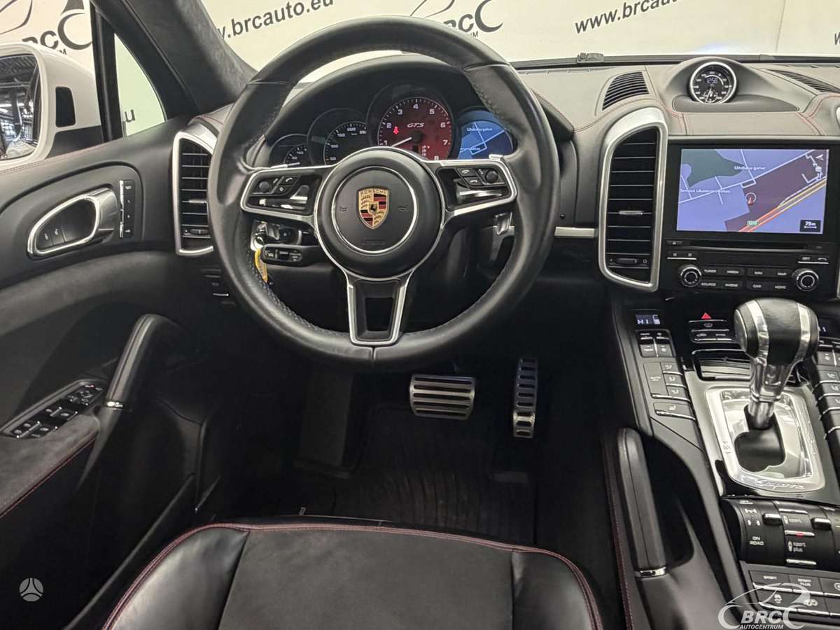 Porsche Cayenne, 3.6 l., off-road / crossover