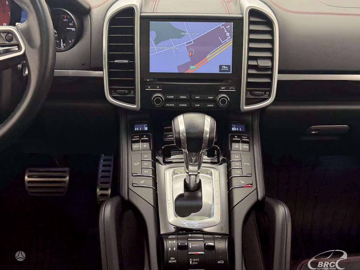 Porsche Cayenne, 3.6 l., off-road / crossover