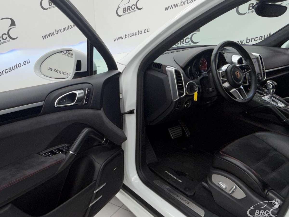 Porsche Cayenne, 3.6 l., off-road / crossover