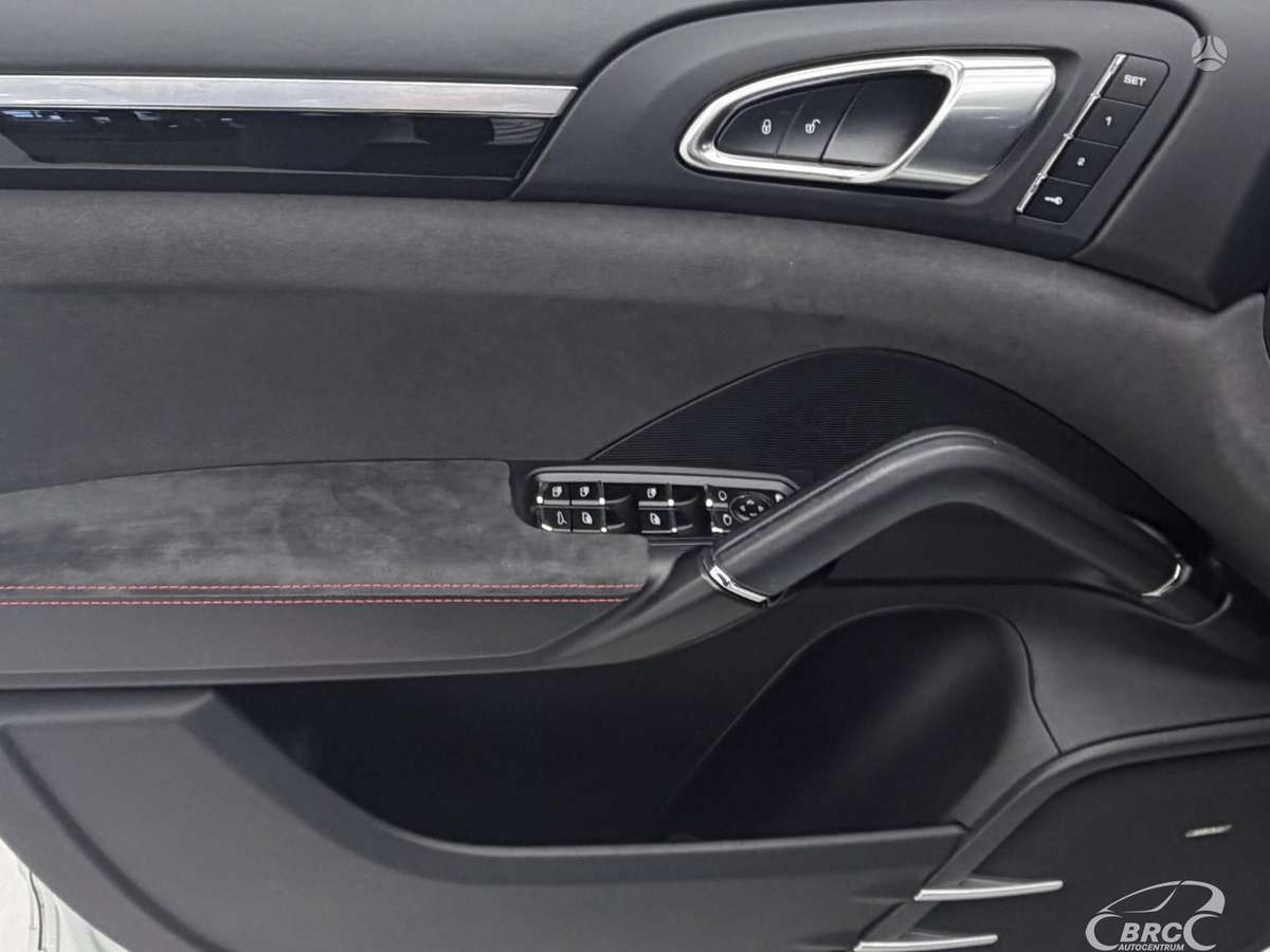 Porsche Cayenne, 3.6 l., off-road / crossover
