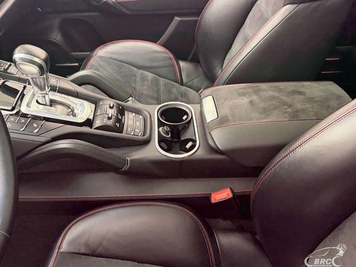 Porsche Cayenne, 3.6 l., off-road / crossover