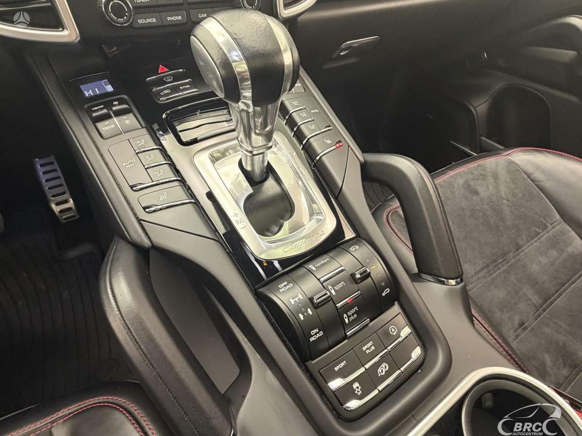 Porsche Cayenne, 3.6 l., off-road / crossover