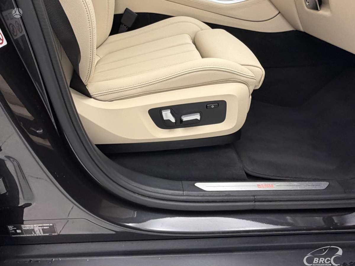 BMW X5, 2.0 l., off-road / crossover