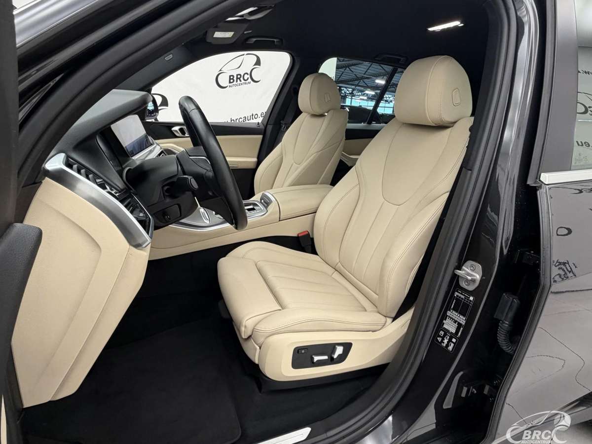 BMW X5, 2.0 l., off-road / crossover