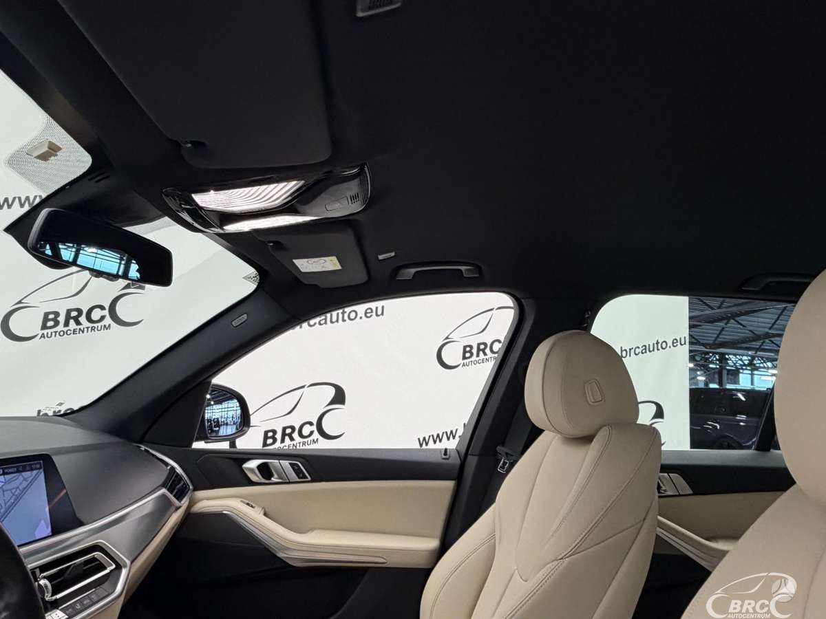 BMW X5, 2.0 l., off-road / crossover