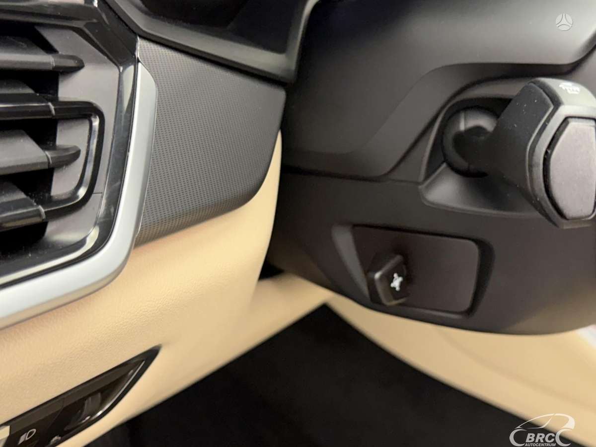 BMW X5, 2.0 l., off-road / crossover
