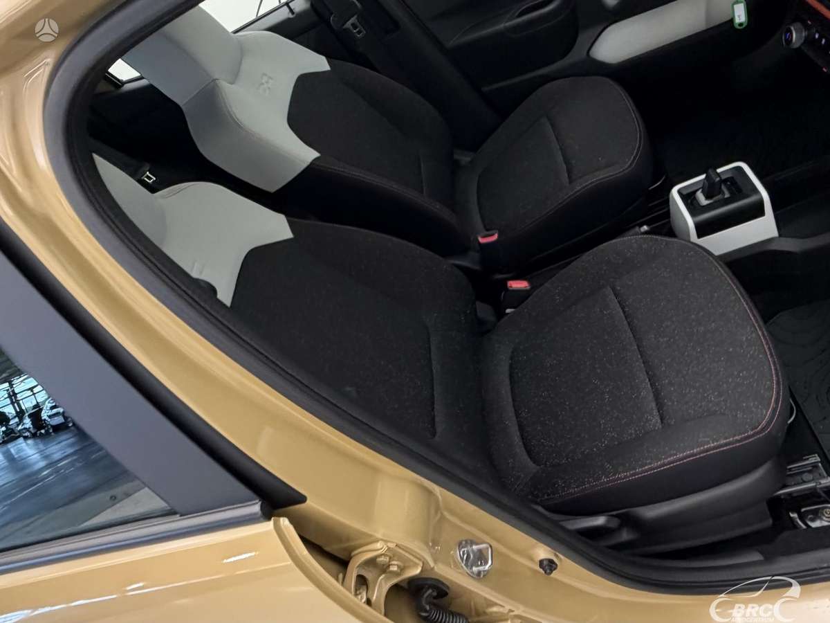 Dacia Spring, 27 kWh, hatchback