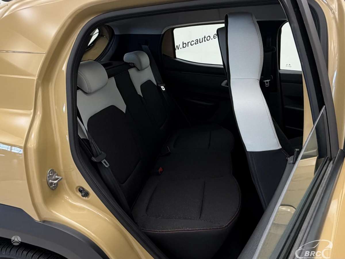 Dacia Spring, 27 kWh, hatchback