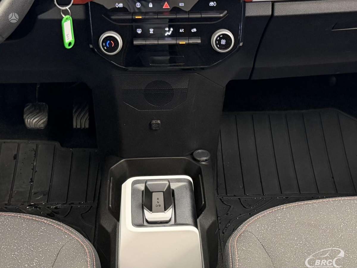 Dacia Spring, 27 кВт·ч, Хэтчбек