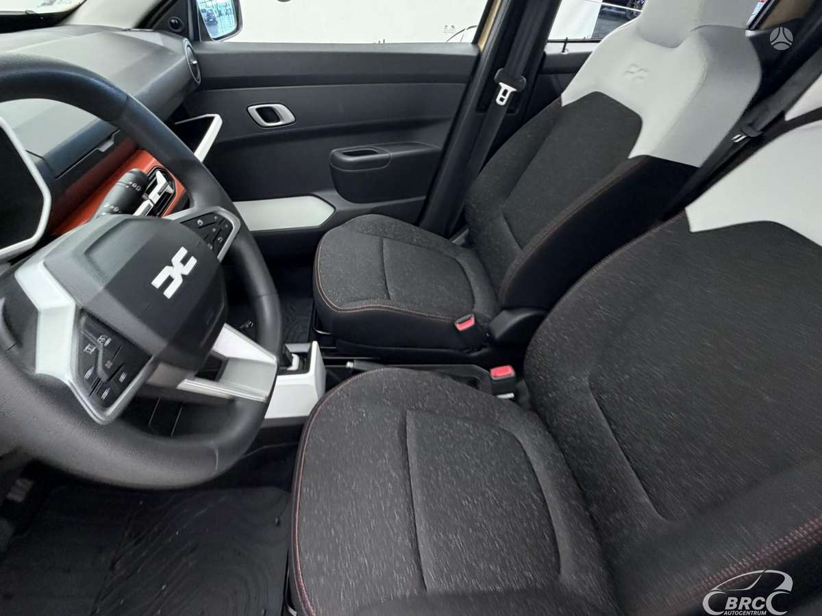 Dacia Spring, 27 kWh, hatchback